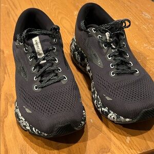 Brooks Ghost 15 Men's Black Athletic Shoes
